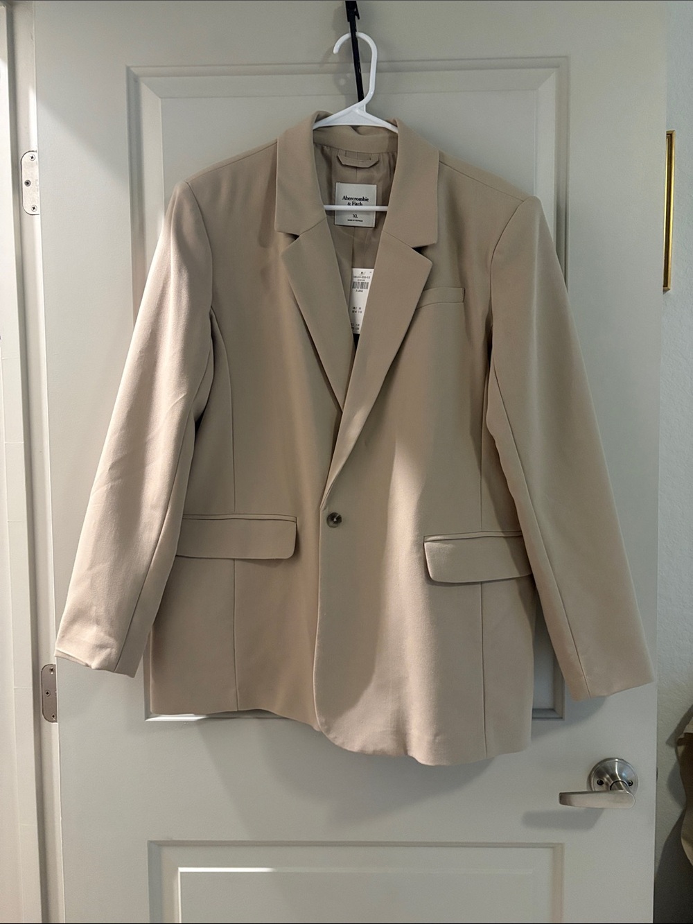 Abercrombie & Fitch Beige Single-Button Blazer